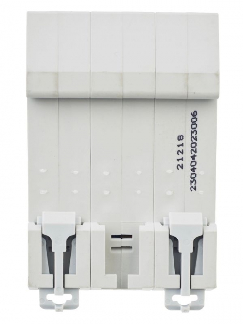 Выключатель автоматический модульный 3п C 6А 6кА ВА47-60M IEK MVA31-3-006-C MVA31-3-006-C