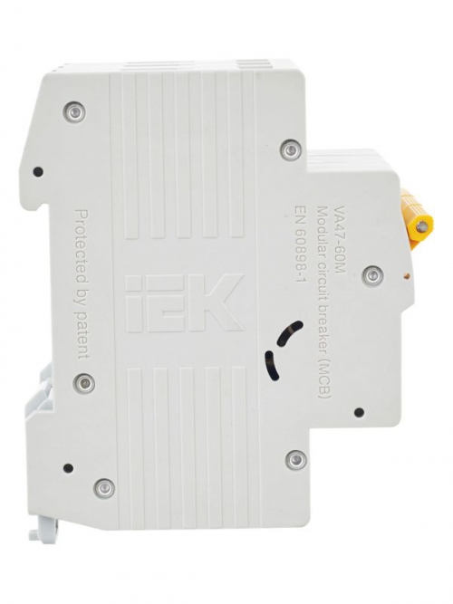 Выключатель автоматический модульный 3п C 50А 6кА ВА47-60M IEK MVA31-3-050-C MVA31-3-050-C