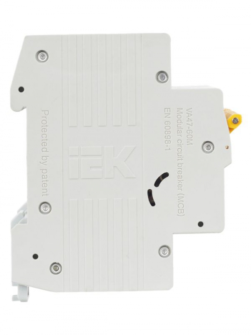 Выключатель автоматический модульный 3п C 40А 6кА ВА47-60M IEK MVA31-3-040-C MVA31-3-040-C