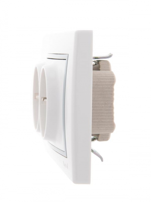 Розетка 2-м СП Mira 16А IP20 с заземл. с сер. вставкой керамика бел. LEZARD 701-0215-127 701-0215-127