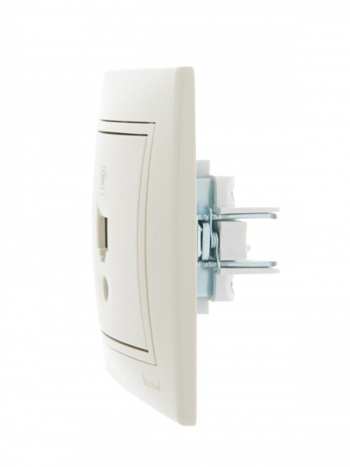 Розетка телефонная 1-м СП Mira RJ11 крем./крем.. LEZARD 701-0303-137 701-0303-137