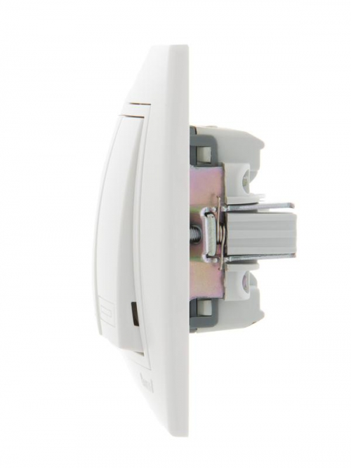 Выключатель 3-кл. СП Mira 10А IP20 с бел.вставкой бел. LEZARD 701-0202-109 701-0202-109