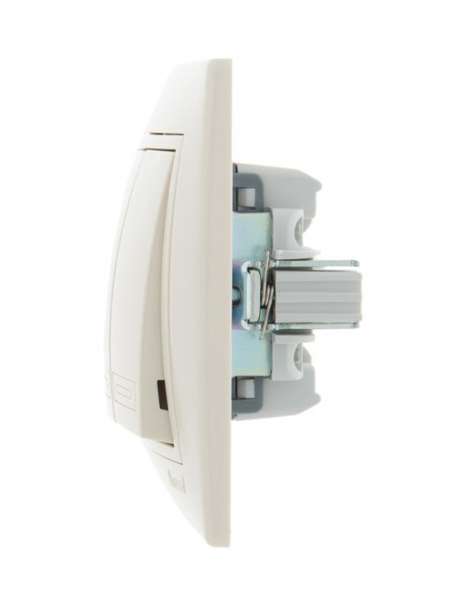 Выключатель 3-кл. СП Mira 10А IP20 со вставкой крем. LEZARD 701-0303-109 701-0303-109