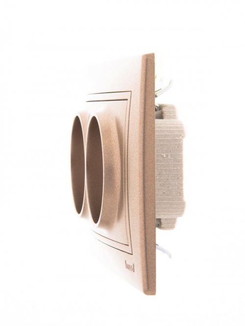 Розетка 2-м СП Mira 16А IP20 без заземл. со вставкой керамика свет. корич. перламутр. LEZARD 701-3131-128 701-3131-128