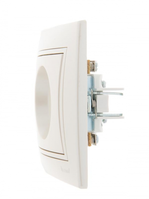 Розетка проходная TV СП Mira 16А IP20 со вставкой жемчуж./бел. перламутр. LEZARD 701-3030-129 701-3030-129