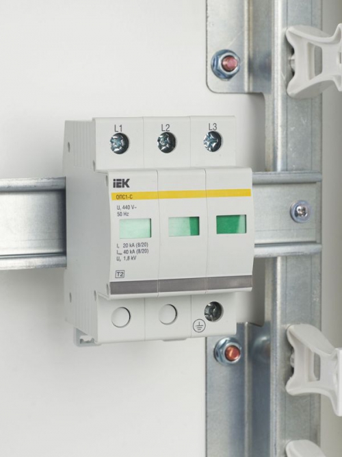 Ограничитель перенапряжения ОПС1-C 3P IEK MOP20-3-C MOP20-3-C