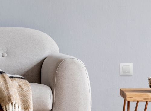 Выключатель 1-кл. СП Etika 10А IP20 250В 10AX безвинт. зажимы механизм бел. Leg 672201 672201