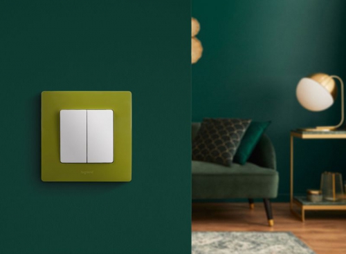 Выключатель 2-кл. СП Etika 10А IP20 250В 10AX безвинт. зажимы механизм бел. Leg 672202 672202