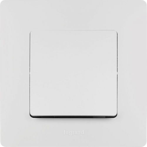 Механизм переключателя 1-кл. СП Etika 10А IP20 250В 10AX безвинт. зажимы бел. Leg 672205 672205