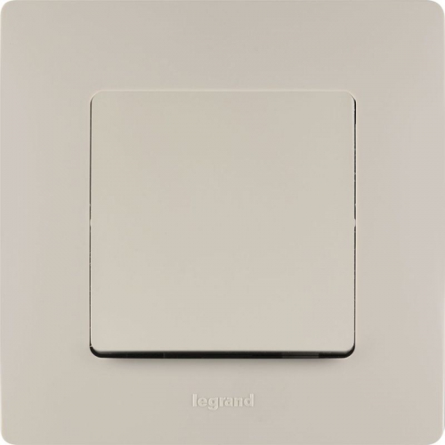 Механизм переключателя 1-кл. СП Etika 10А IP20 250В 10AX безвинт. зажимы сл. кость Leg 672305 672305