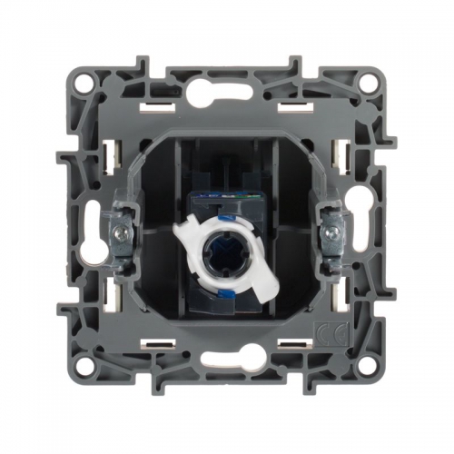 Розетка компьютерная 1-м СП Etika RJ45 кат.5E UTP механизм сл. кость Leg 672341 672341