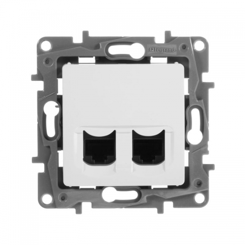 Розетка компьютерная 2-м СП Etika RJ45 кат.5E UTP механизм бел. Leg 672255 672255