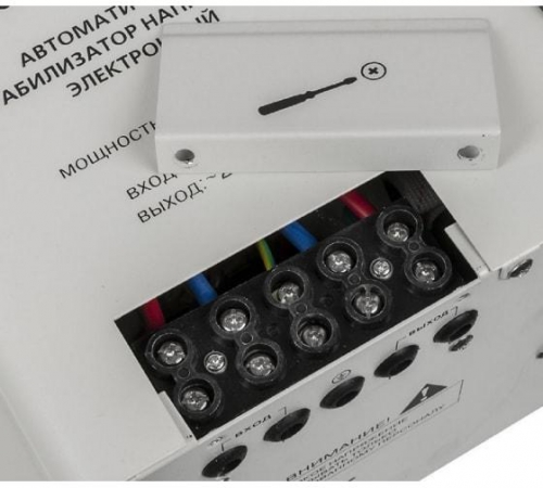 Стабилизатор напряжения АСН-8000Н/1-Ц 1ф 8кВт IP20 релейный Ресанта 63/6/17 63/6/17