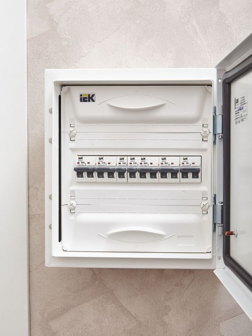 Выключатель автоматический 1п C 40А M06N ARMAT IEK AR-M06N-1-C040 AR-M06N-1-C040