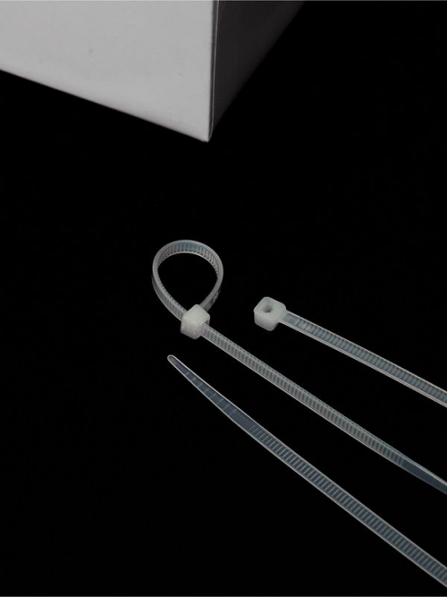 Хомут кабельный 3.6х150 нейл. бел. (уп.100шт) ИЭК UHH31-D036-150-100 UHH31-D036-150-100