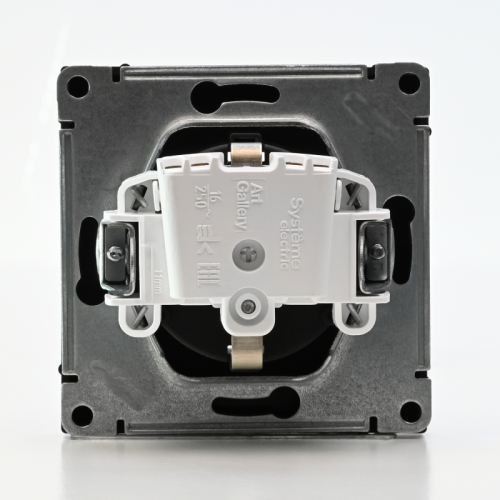 Розетка ArtGallery 16А с заземл. защ. шторки механизм карбон SE GAL001045 GAL001045