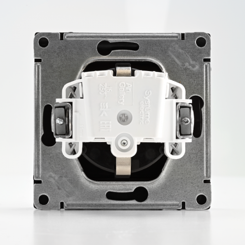 Розетка ArtGallery 16А IP20 с заземл. защ. шторки с крышкой механизм базальт SE GAL001446 GAL001446