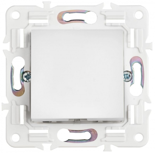 Вывод кабеля SKANDY SK-O01W арктич. бел. IEK SK-VK10-0-K01 SK-VK10-0-K01