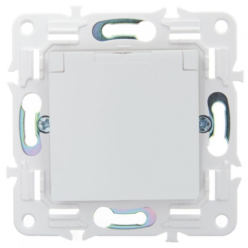 Розетка 1-м SKANDY 16А IP44 с заземл. защ. штроки с крышкой SK-R11W арктич. бел. IEK SK-R16-16-44-K01 SK-R16-16-44-K01