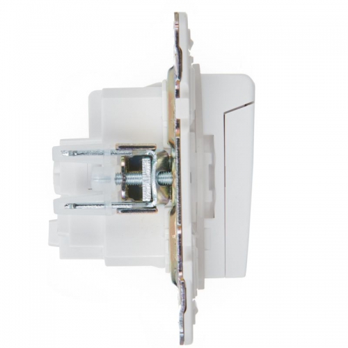 Розетка 1-м SKANDY 16А IP44 с заземл. защ. штроки с крышкой SK-R11W арктич. бел. IEK SK-R16-16-44-K01 SK-R16-16-44-K01