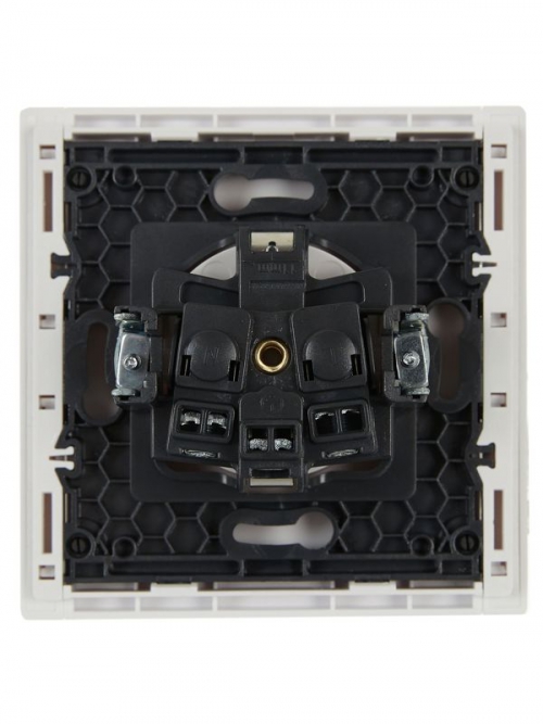 Розетка СП FORTE&PIANO FP215 16А с заземл. защ. шторки винт. крепл. бел. IEK FP-R14-16-K01 FP-R14-16-K01