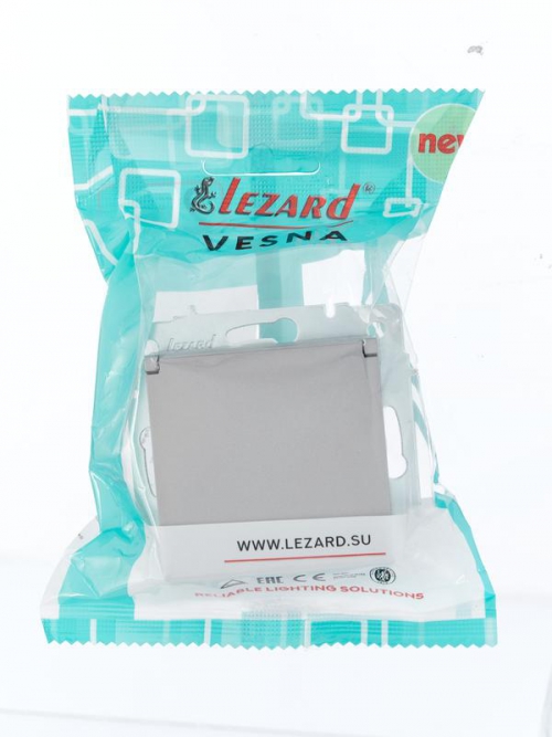 Розетка 1-м СП Vesna с заземл. с крышкой ПБТ механизм платина LEZARD 742-3588-123B 742-3588-123B