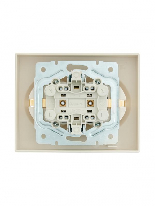 Розетка 2-м СП VESNA с заземл. ПБТ кремов. LEZARD 742-0300-127B 742-0300-127B