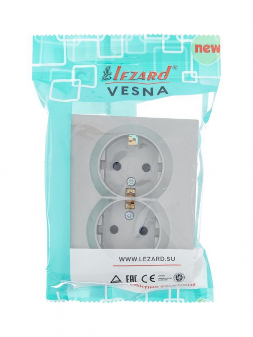 Розетка 2-м СП VESNA с заземл. со шторками ПБТ платина LEZARD 742-3500-178B 742-3500-178B