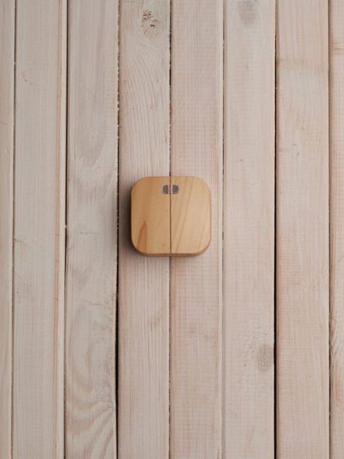 Выключатель 2-кл. ОП GLORY 10А ВС20-2-1-ХС с индикацией сосна IEK EVH21-K34-10 EVH21-K34-10