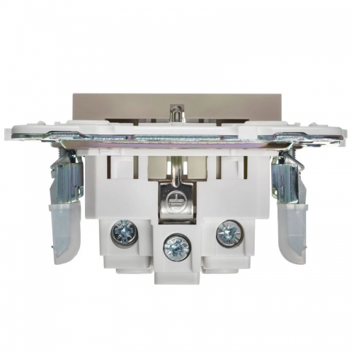 Розетка SKANDY 16А с заземл. без защ. шторок SK-R05B беж. IEK SK-R11-16-K10 SK-R11-16-K10