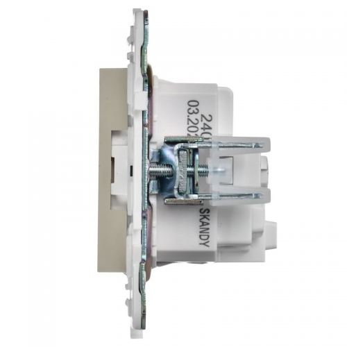 Розетка SKANDY 16А с заземл. без защ. шторок SK-R05B беж. IEK SK-R11-16-K10 SK-R11-16-K10