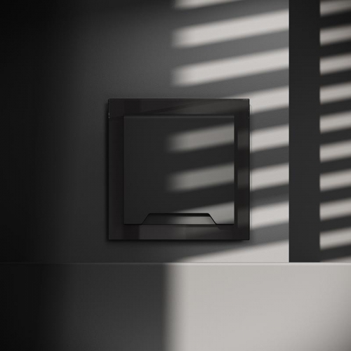 Розетка 1-м СП S70 16А с заземл. защ. шторки + крышка механизм черн. матов. Voltum VLS040308 VLS040308