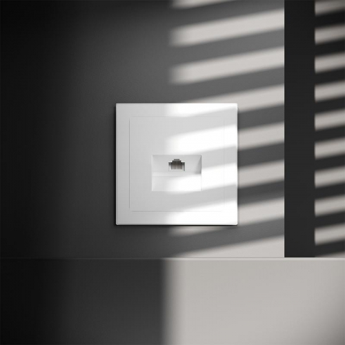 Розетка компьютерная 1-м СП S70 RJ45 кат.6 механизм бел. матов. Voltum VLS060102 VLS060102