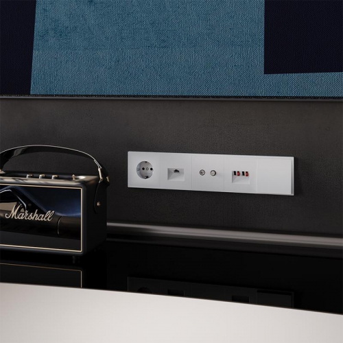 Розетка компьютерная 1-м СП S70 RJ45 кат.6 механизм бел. матов. Voltum VLS060102 VLS060102