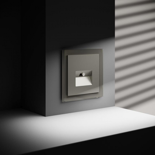 Розетка компьютерная 1-м СП S70 RJ45 кат.6 механизм шелк Voltum VLS060104 VLS060104