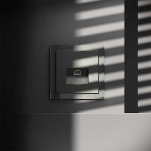 Розетка компьютерная 1-м СП S70 RJ45 кат.6 механизм титан Voltum VLS060106 VLS060106