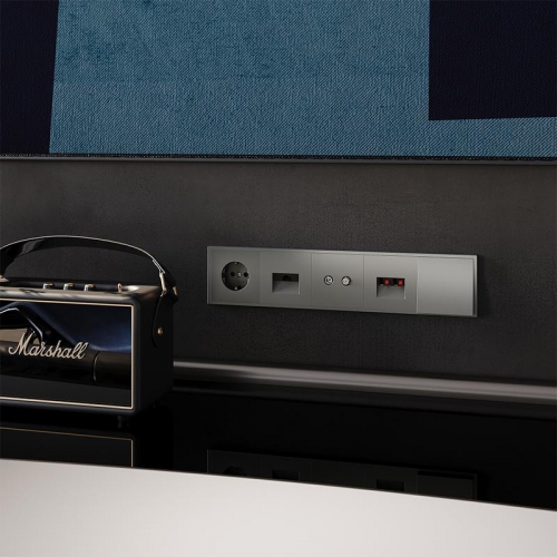 Розетка компьютерная 1-м СП S70 RJ45 кат.6 механизм титан Voltum VLS060106 VLS060106