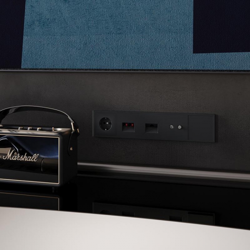 Розетка компьютерная 1-м СП S70 RJ45 кат.6 механизм черн. матов. Voltum VLS060108 VLS060108