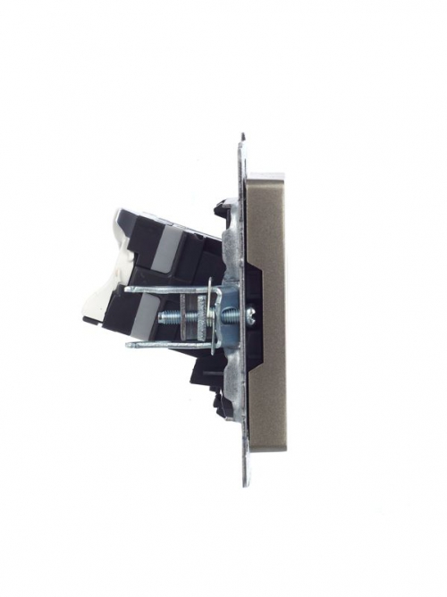 Розетка компьютерная СП RJ45 кат.5E BRITE РК10-БрШ шампань IEK BR-K10-1-K37 BR-K10-1-K37