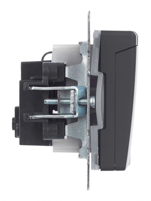 Розетка BRITE РСбш10-3-44-БрГ 16А IP44 с заземл. защ. шторки с крышкой графит IEK BR-R16-16-44-K53 BR-R16-16-44-K53