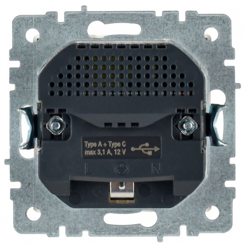 Розетка BRITE РЮш11-1-БрБ 16А с USB A+C 18Вт с заземл. защ. шторки бел. IEK BR-R14-16-U22-018-K01 BR-R14-16-U22-018-K01