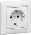 Розетки и выключатели Legrand Valena
