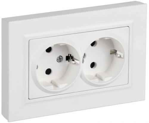 Розетка 2-м СП BRITE РСшПл12-3-БрАБ 16А в сборе с заземл. защ. шторки плоская арктич. бел. IEK BR-R28-16-K91-F BR-R28-16-K91-F