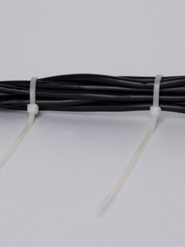 Хомут кабельный 2.5х150 нейл. бел. (уп.100шт) ИЭК UHH31-D025-150-100 UHH31-D025-150-100