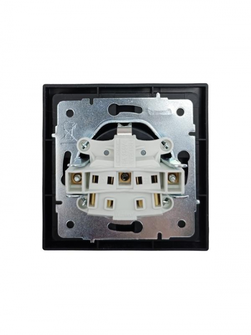 Розетка 1-мест. с/з с крышкой ПБТ СП ZIMA IP20 16А безвинт. зажим черн. бархат LEZARD 704-4288-123BQC 704-4288-123BQC