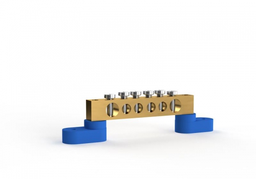 Шина нулевая 6х9мм 6 отвер. латунь У2-С на двух угловых изоляторах TOKOV ELECTRIC TKE-BSB-69-6-L2/N TKE-BSB-69-6-L2/N