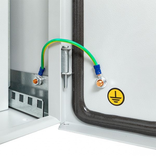 Щит распределительный навесной 