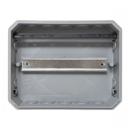 Щит распред. ЩРВ-П-12 IP40 EKF pb40-v-12 pb40-v-12