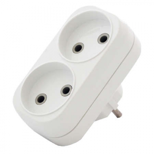 Разветвитель 2 гнезда без заземл. плоский 6А UNIVersal А202 А202