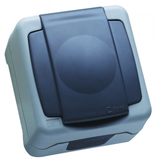 Розетка 1-м ОП 16А IP55 с заземл. с крышкой сер. Makel 36064099 36064099